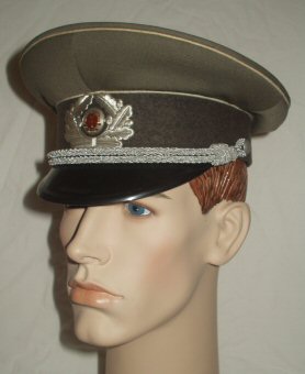 GDR Infantary Peaked Cap Officers (Front Right)
