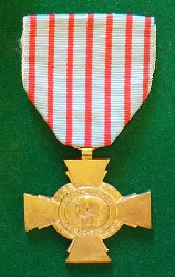 19- a Combattant medal, 1914-1918, 1939-1945